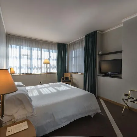 Hotel Caesar's