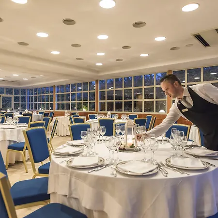 Caesar's Hotel 4*