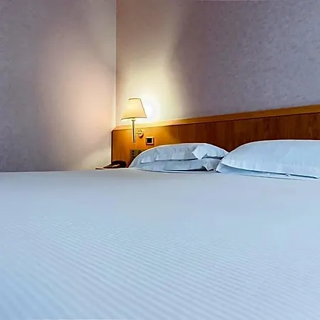 Hotel Caesar's 4*