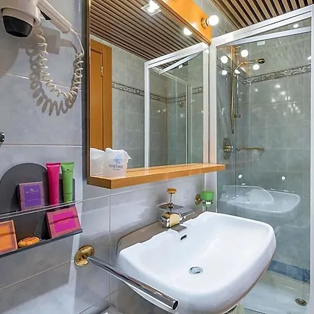 Caesar's Hotel 4*