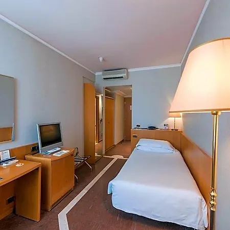 Caesar's 4* Cagliari