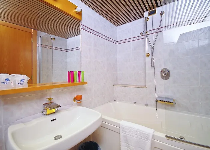 Caesar's Hotell Cagliari